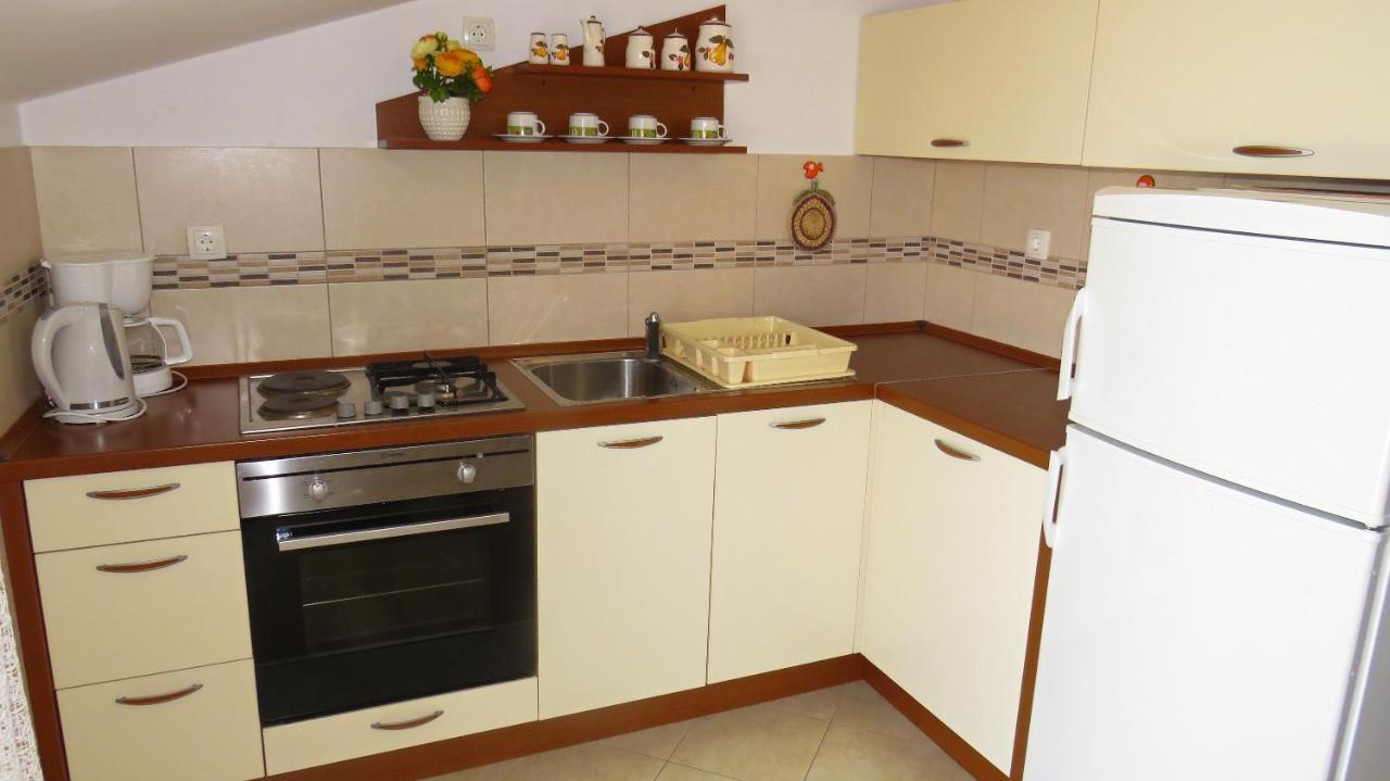 Apartments Villa Ante Grebastica Ngoại thất bức ảnh