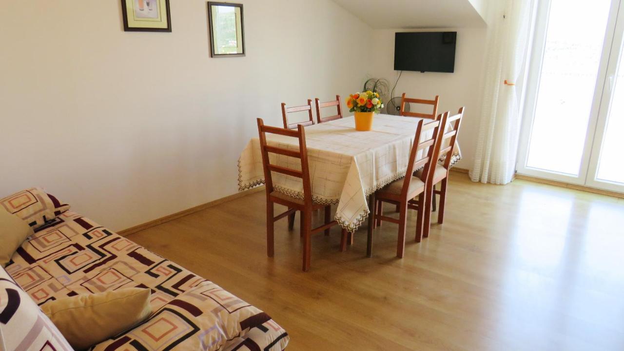 Apartments Villa Ante Grebastica Ngoại thất bức ảnh