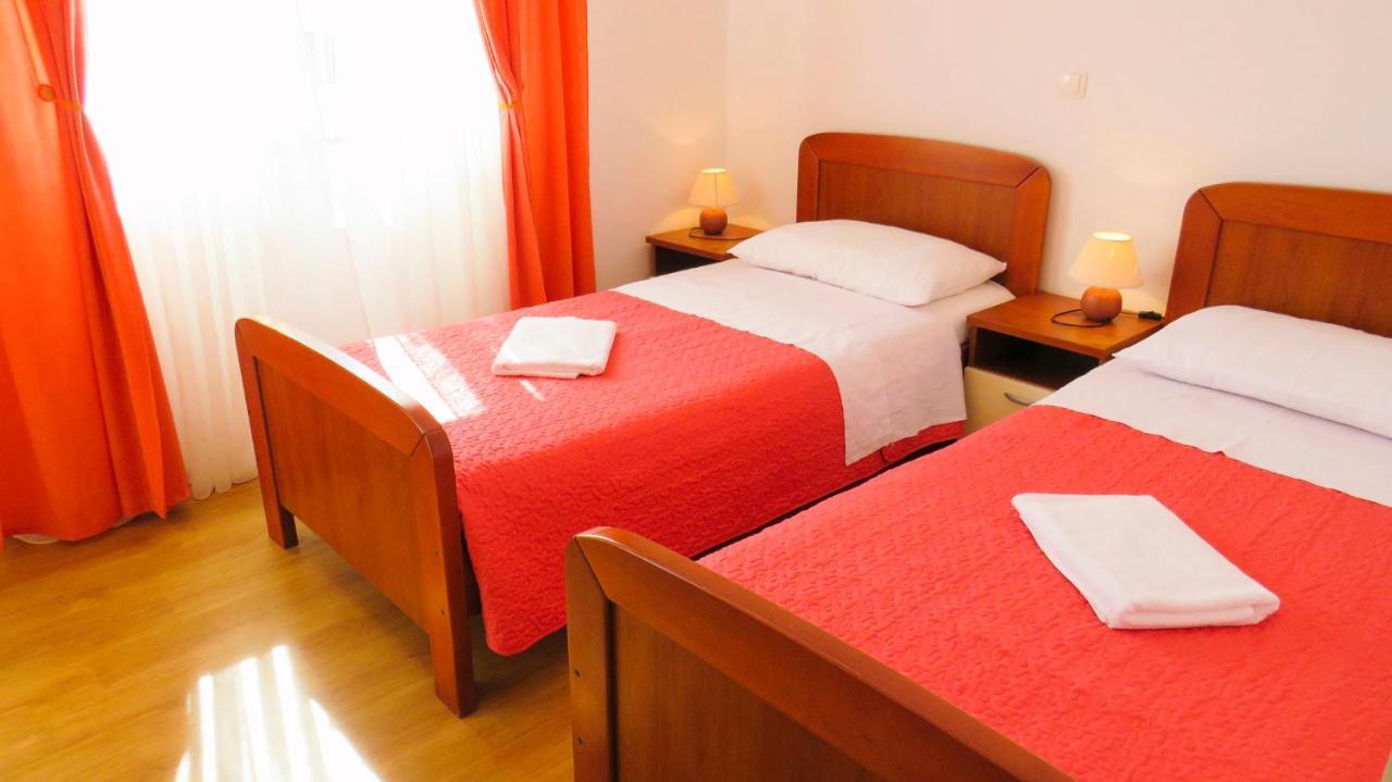 Apartments Villa Ante Grebastica Ngoại thất bức ảnh