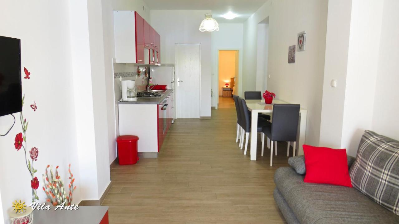 Apartments Villa Ante Grebastica Ngoại thất bức ảnh