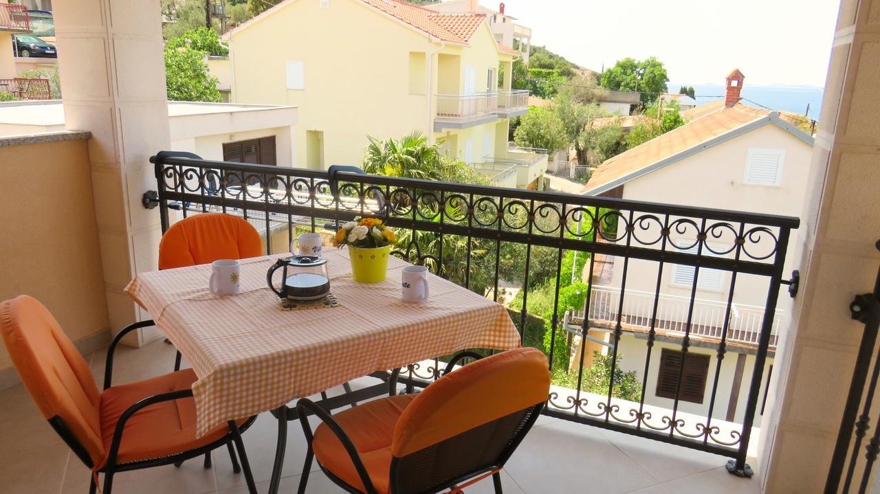 Apartments Villa Ante Grebastica Ngoại thất bức ảnh